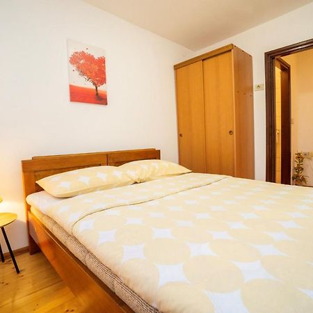 Apartment Nives Umag Exterior foto